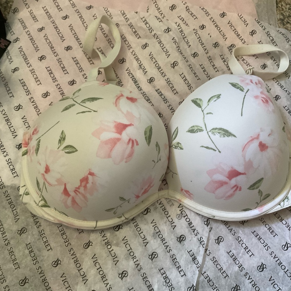 NWOT super push-up